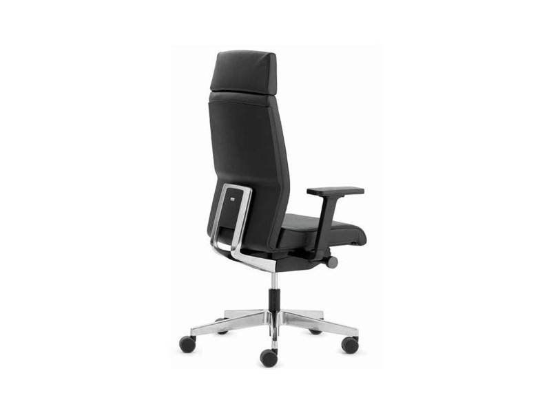 Interstuhl AIMis1 Chefsessel Leder